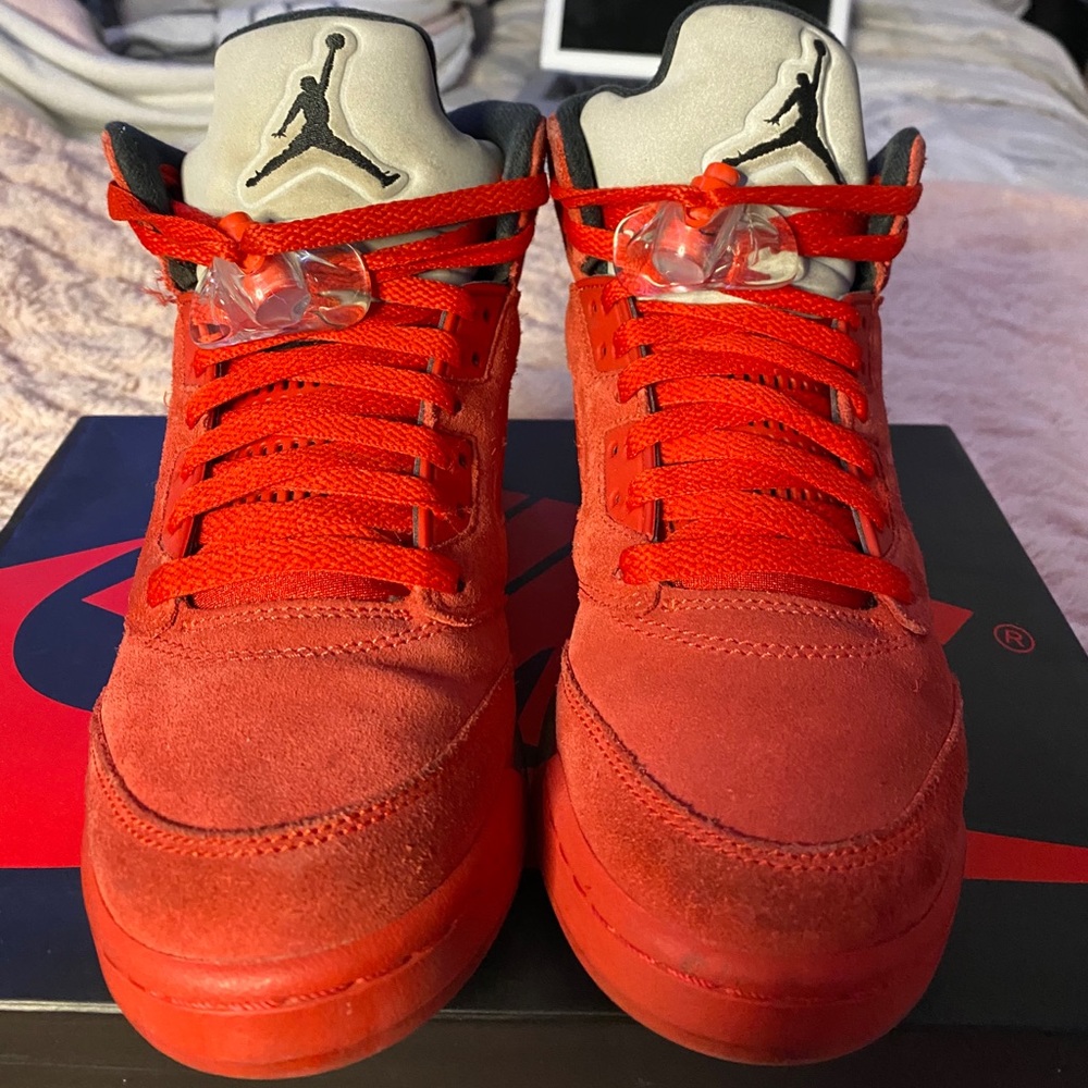 Jordan 5 Red - Picture 3 of 5